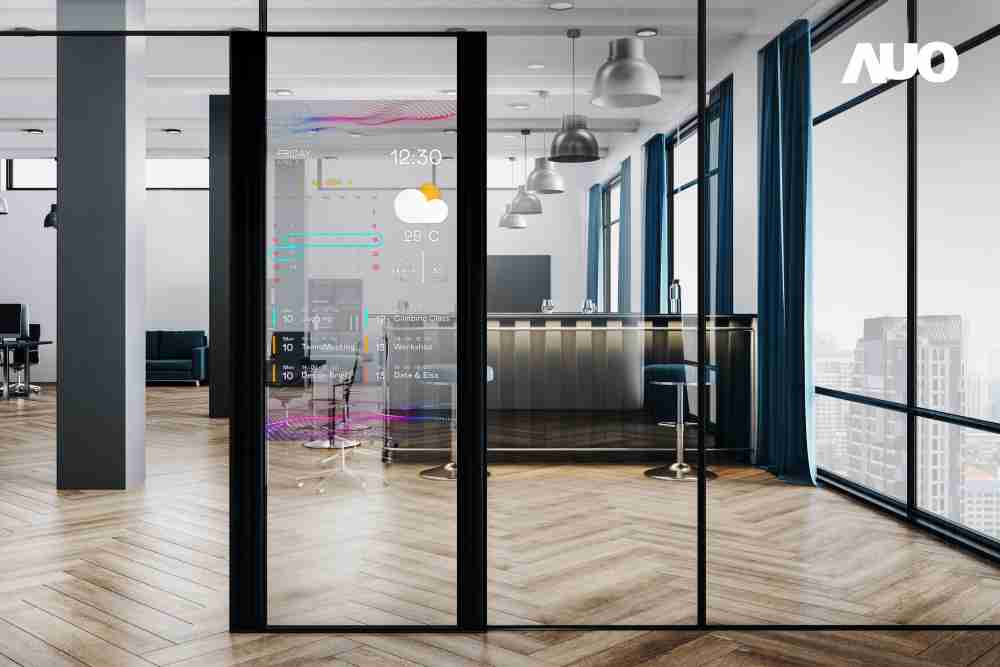 60吋Micro LED透明窗屏显示器，，，，可依需求调整并延伸应用于不同场域，，，包括汽车侧窗或家庭玄关、、、智慧橱窗、、商业展示等面向，，，，提供丰富的信息娱乐内容